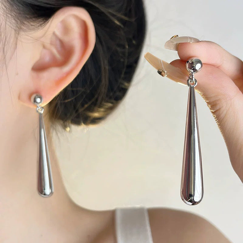Luna Drop Earrings