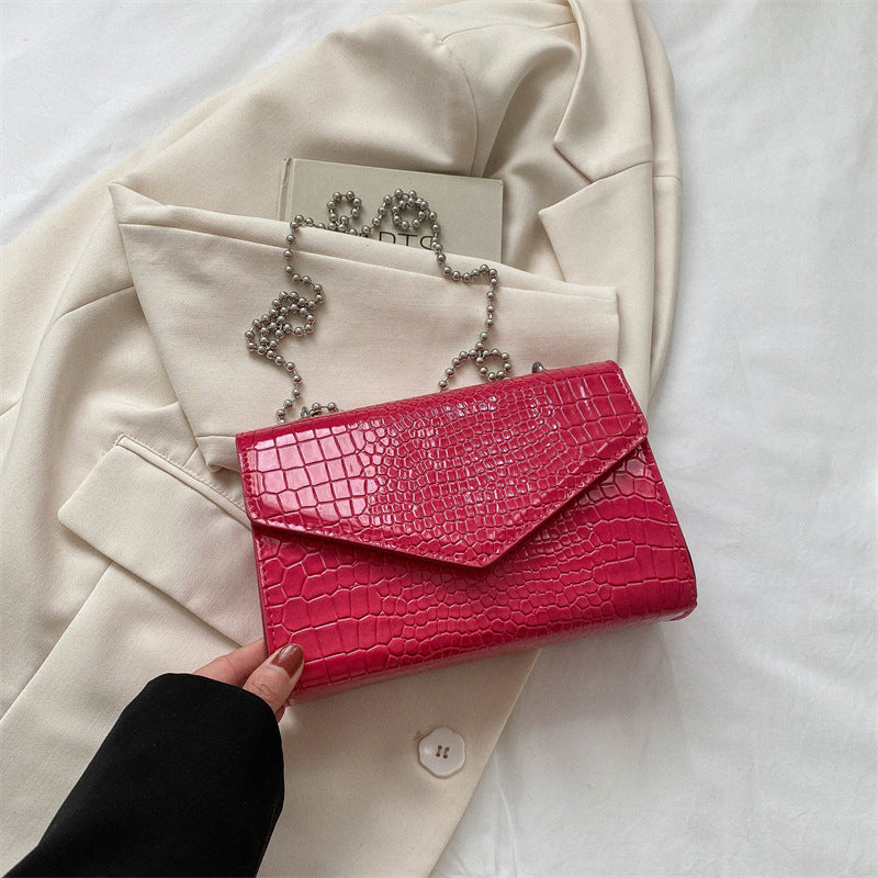Borsa a tracolla donna in ecopelle PU motivo coccodrillo – colore rossa – URBANPULSE"